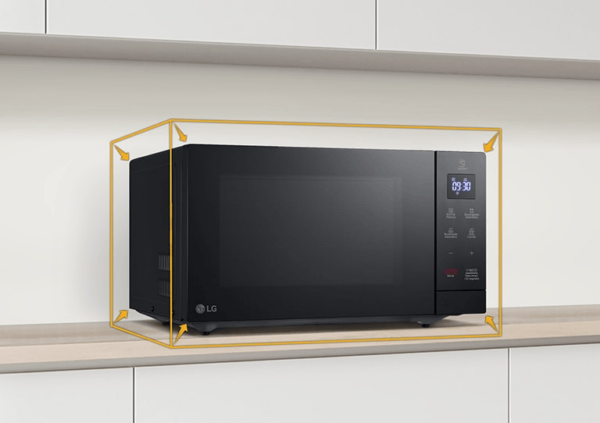 LG 30L NeoChef® Microwave Oven in Black - Image 3